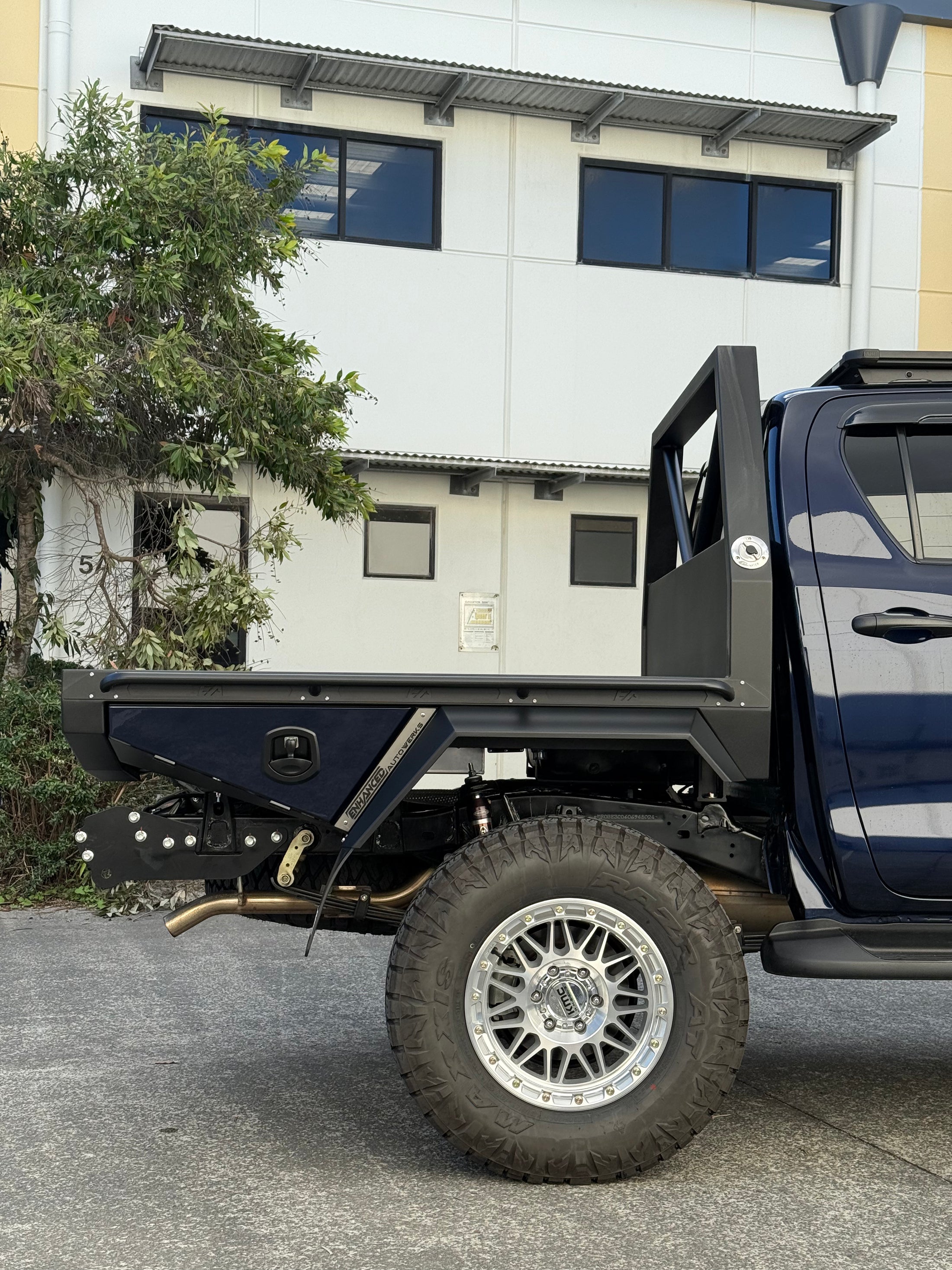 Hilux Rogue